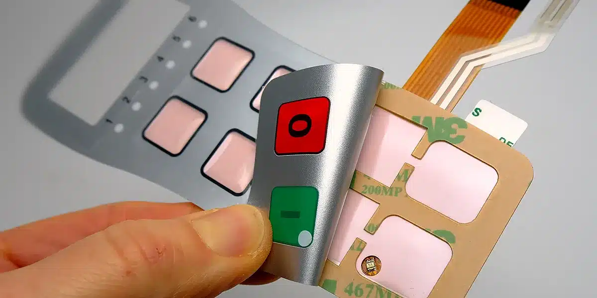 Folientastatur-mit-EL-Folie Folientastatur-mit-EL-Folie