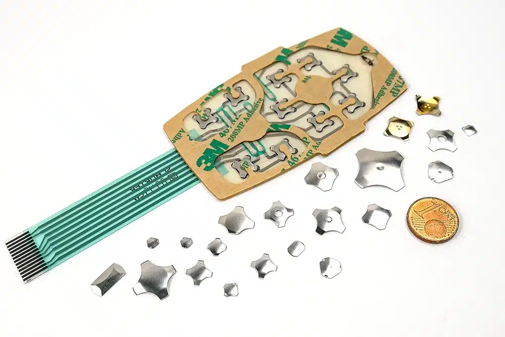 Folientastatur-mit-Schnappscheiben