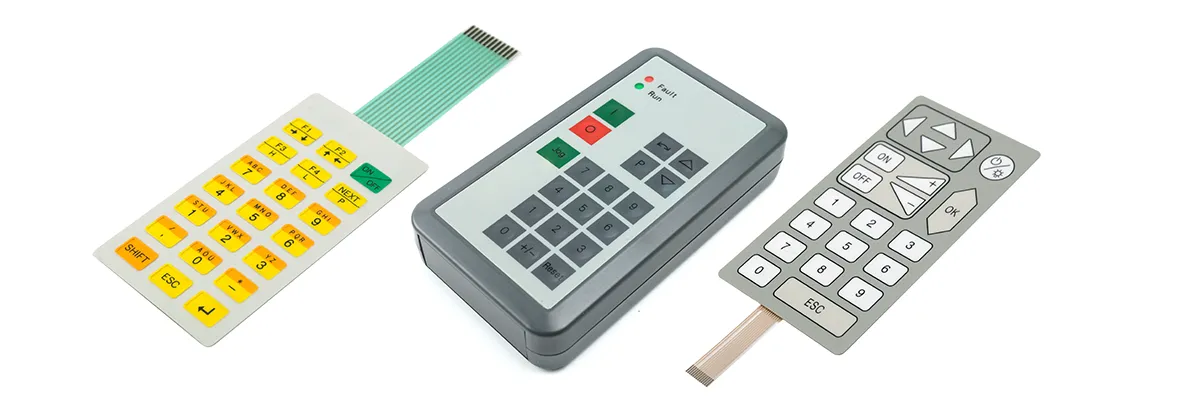 Folientastaturen für Standardgehäuse aus Kunststoff
