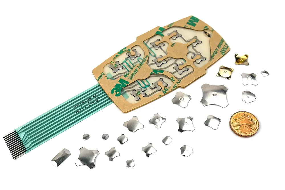 Folientastatur-mit-Schnappscheiben