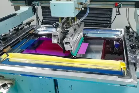 Siebdruckmaschine für Folientastaturen